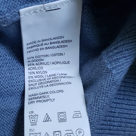 IZOD Cotton Blend Lightweight Baby Blue Sweater - Picture 4 of 4